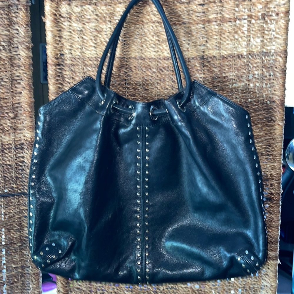 Gorgeous Michael Kors Astor Studded Black Leather Large Ring Tote Should…